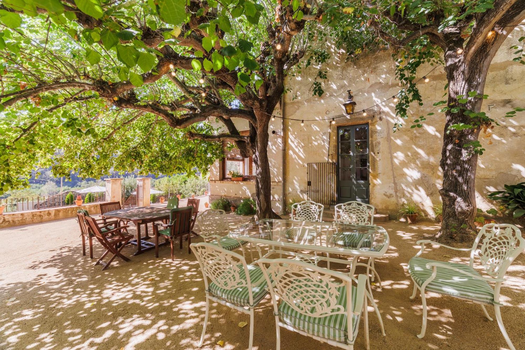 Masia Orta Holiday home Sant Feliu de Buixalleu